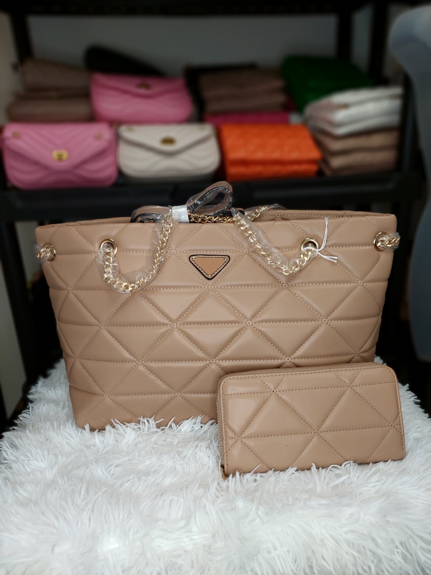 Savi Tote