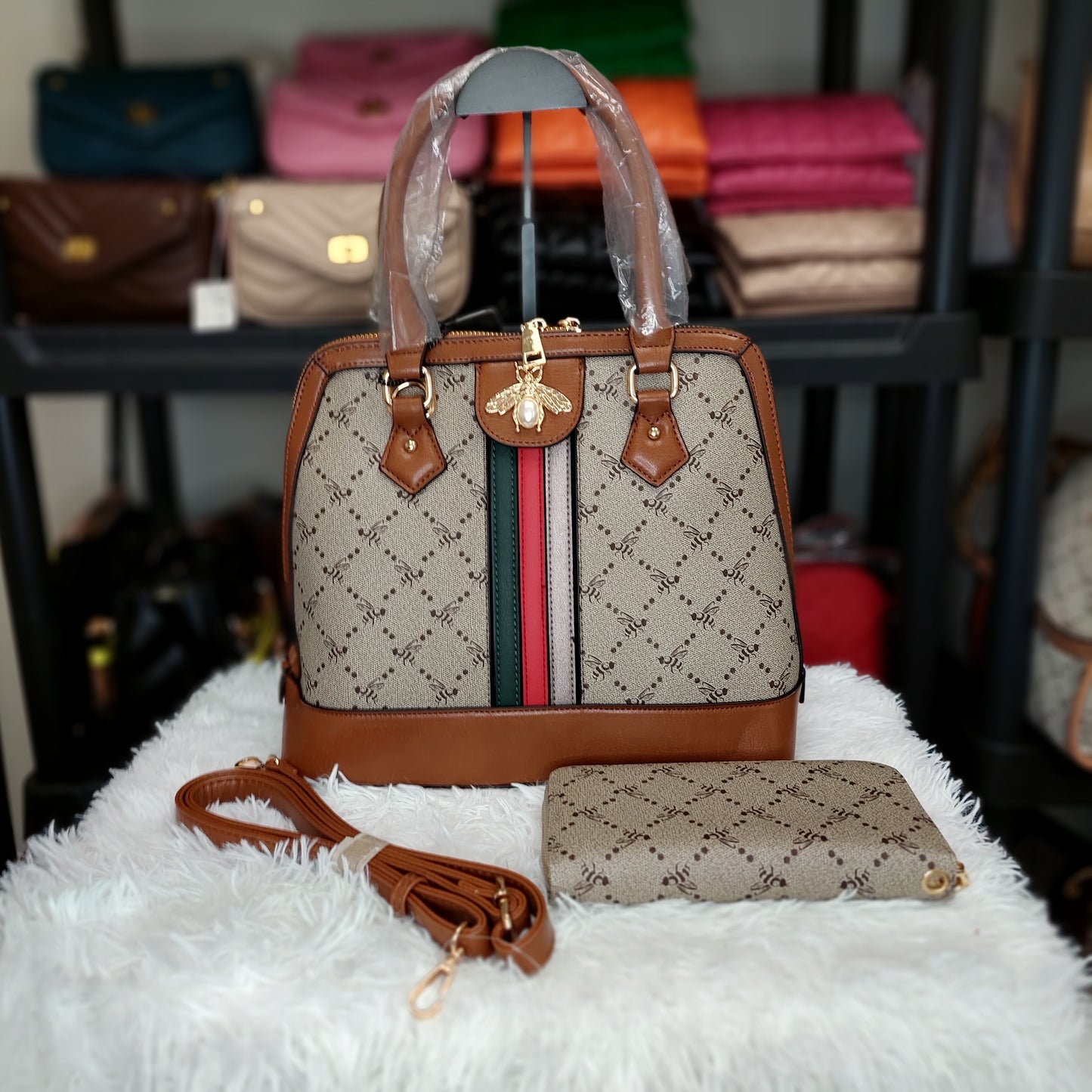 Bee Satchel 2pc Set